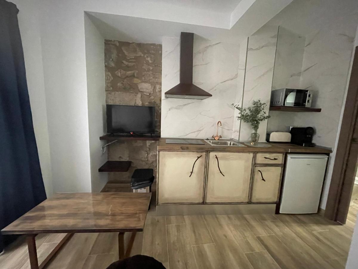 Ateneo Cuenca Suites Con Cocina En El Casco Historico Buitenkant foto