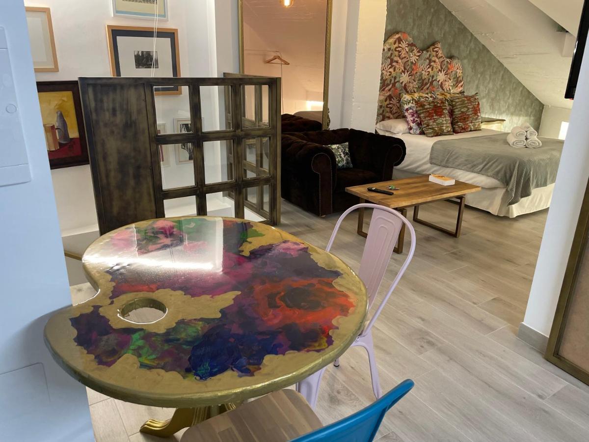 Ateneo Cuenca Suites Con Cocina En El Casco Historico Buitenkant foto