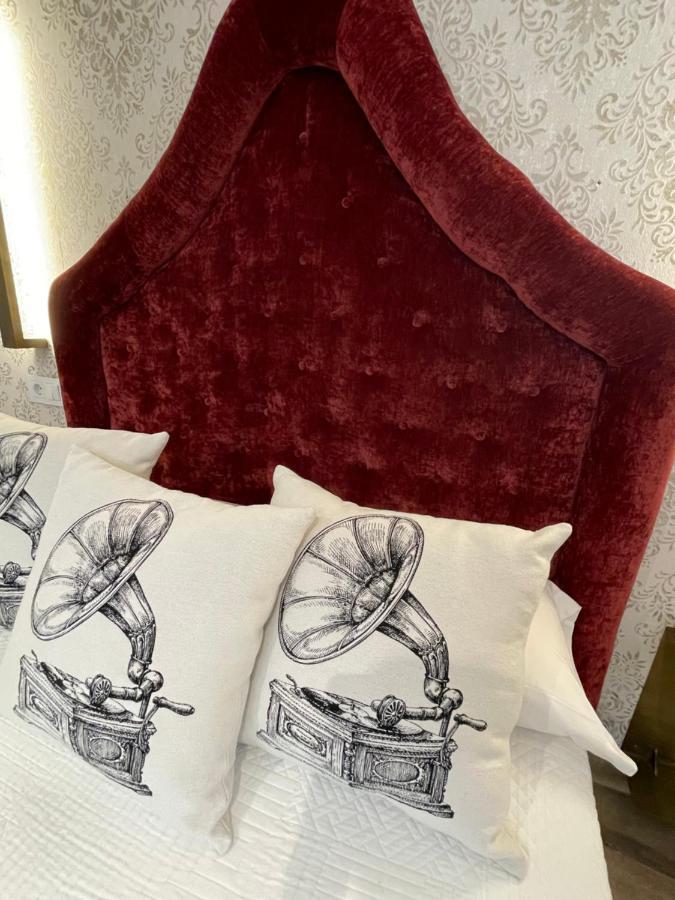 Ateneo Cuenca Suites Con Cocina En El Casco Historico Buitenkant foto
