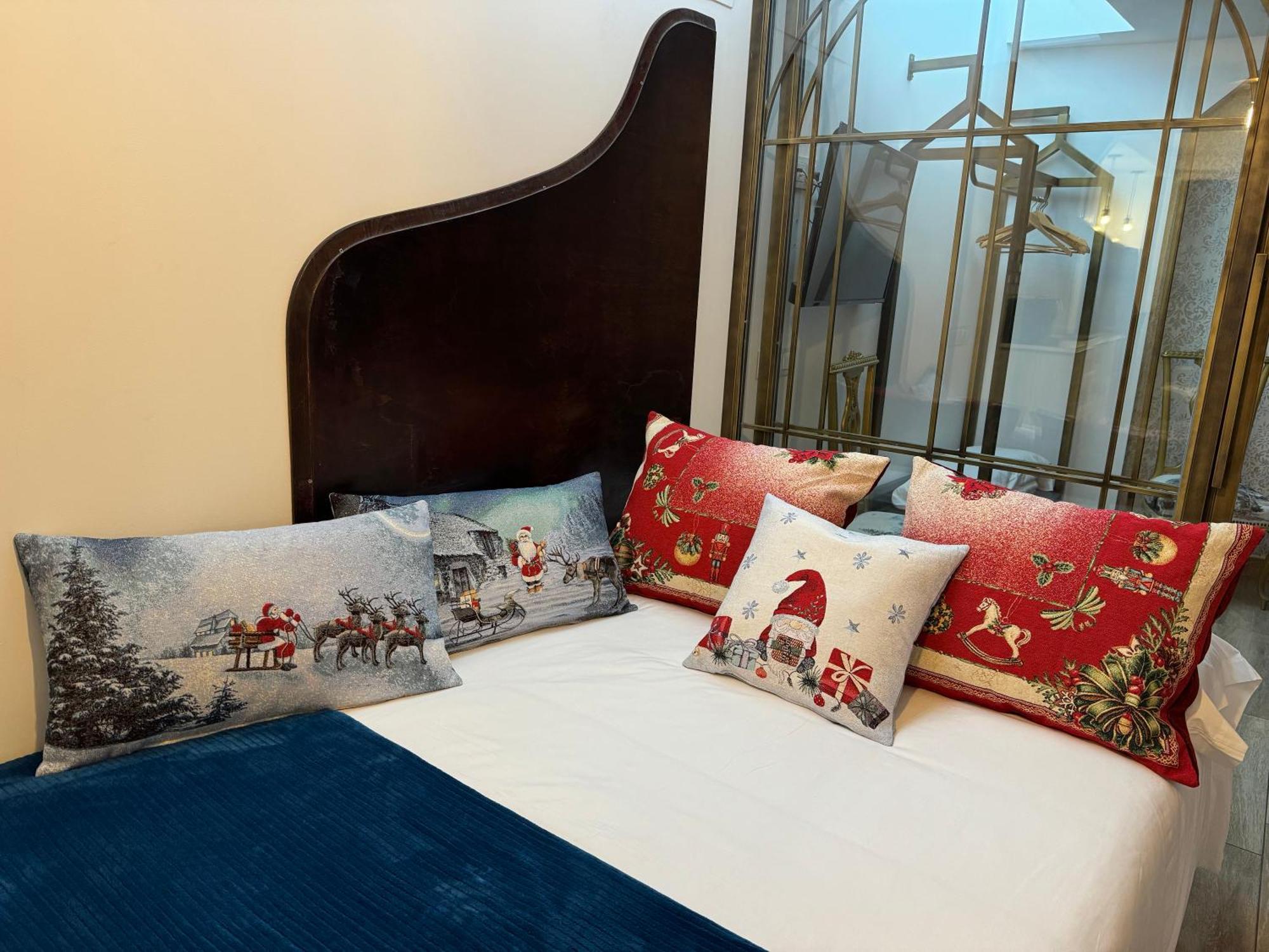 Ateneo Cuenca Suites Con Cocina En El Casco Historico Buitenkant foto